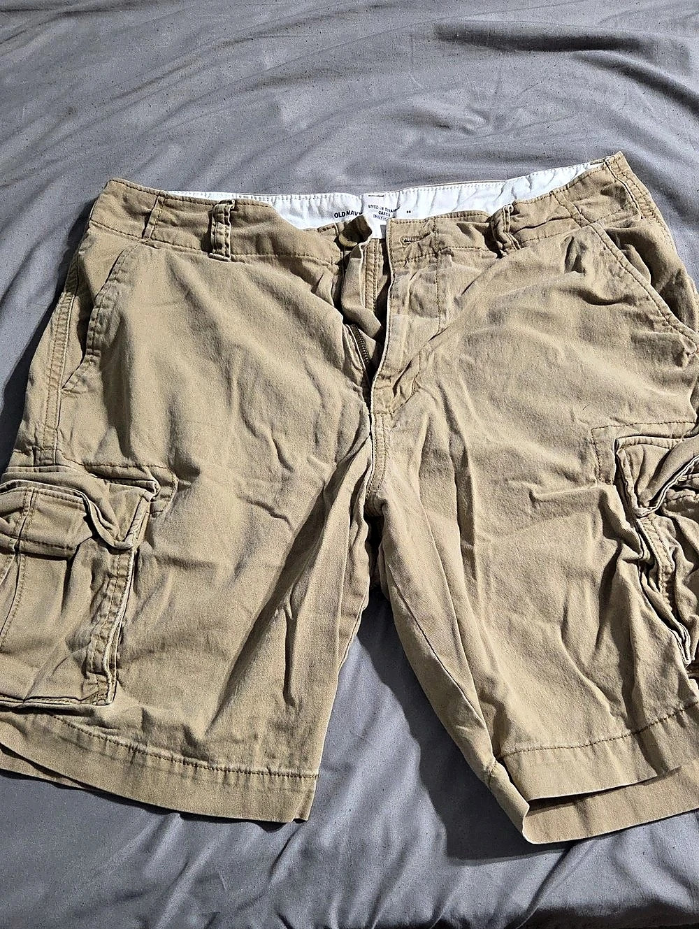 Old Navy Lived-In Straight Cargo Built-In Flex Shorts Khaki Waist 36